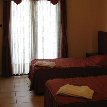 Diakonia Hotel Thessaloníki Phòng bức ảnh