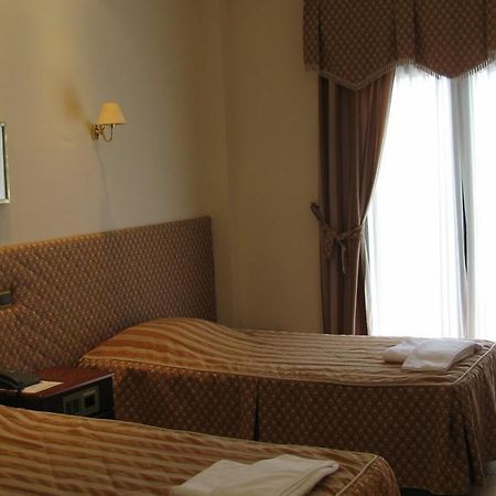 Diakonia Hotel Thessaloníki Phòng bức ảnh