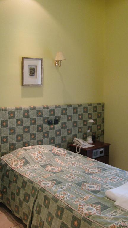 Diakonia Hotel Thessaloníki Phòng bức ảnh